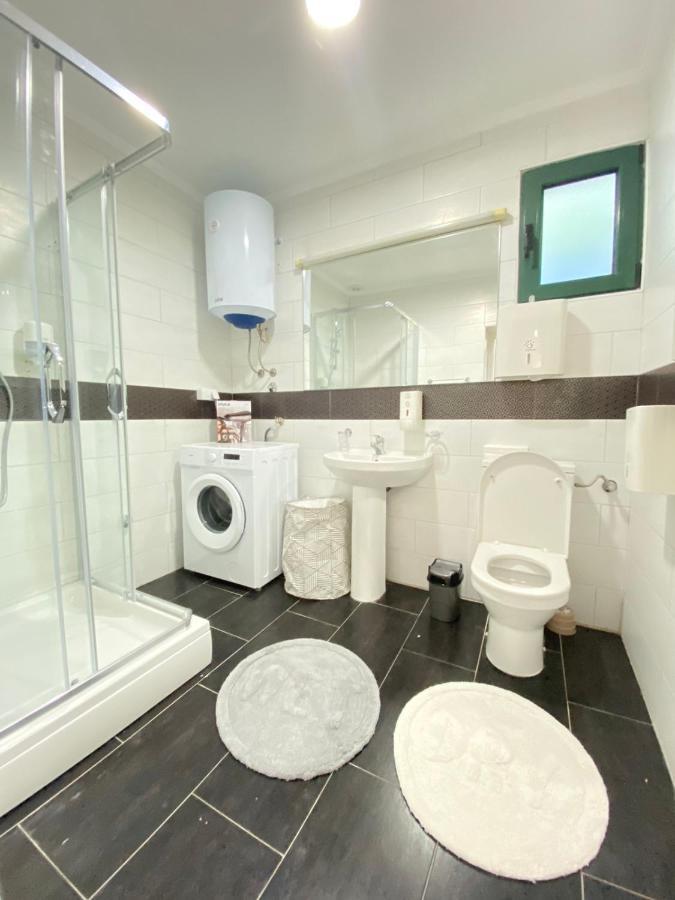 Aquata Apartments Tivat Zewnętrze zdjęcie