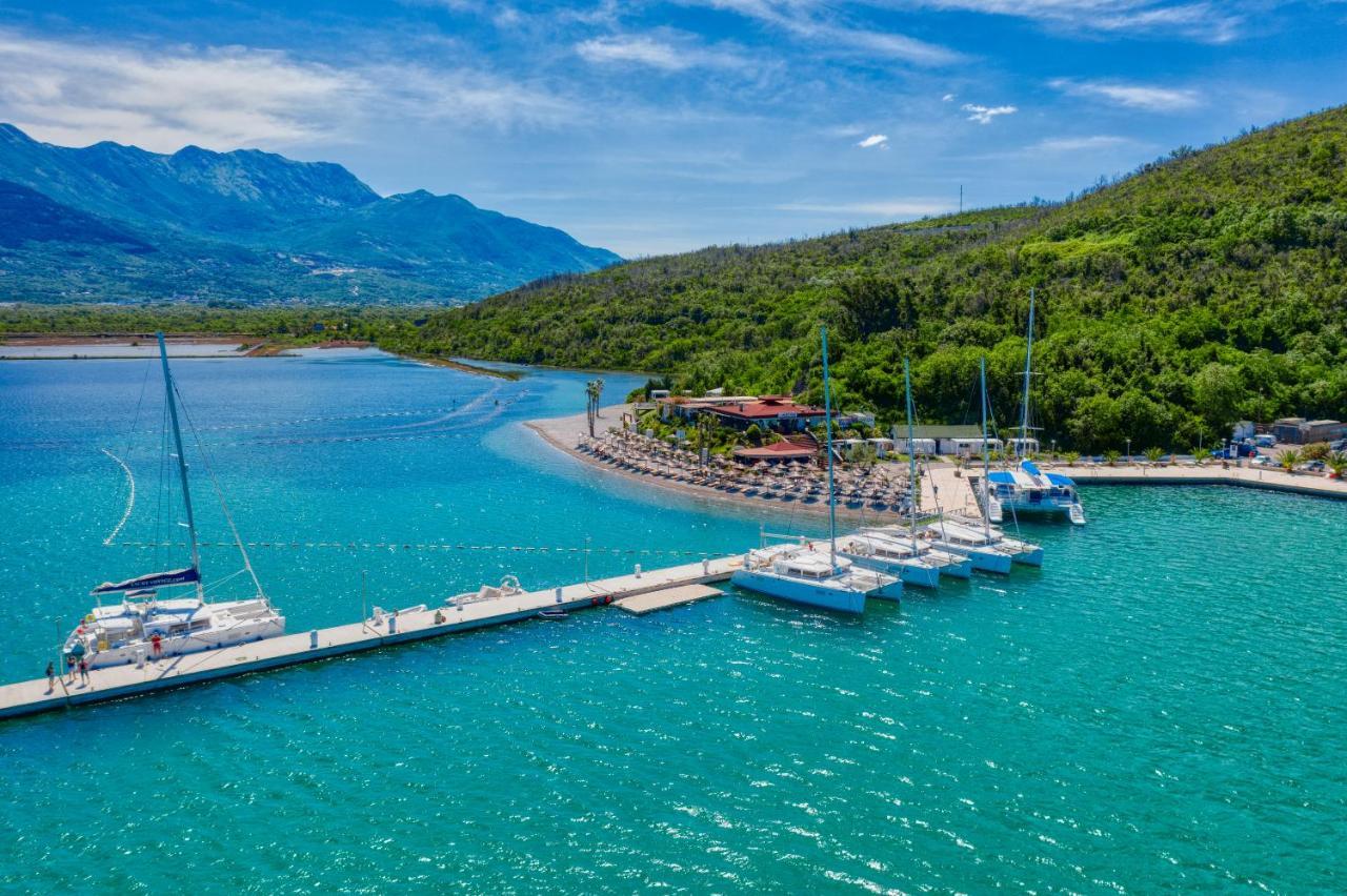 Aquata Apartments Tivat Zewnętrze zdjęcie