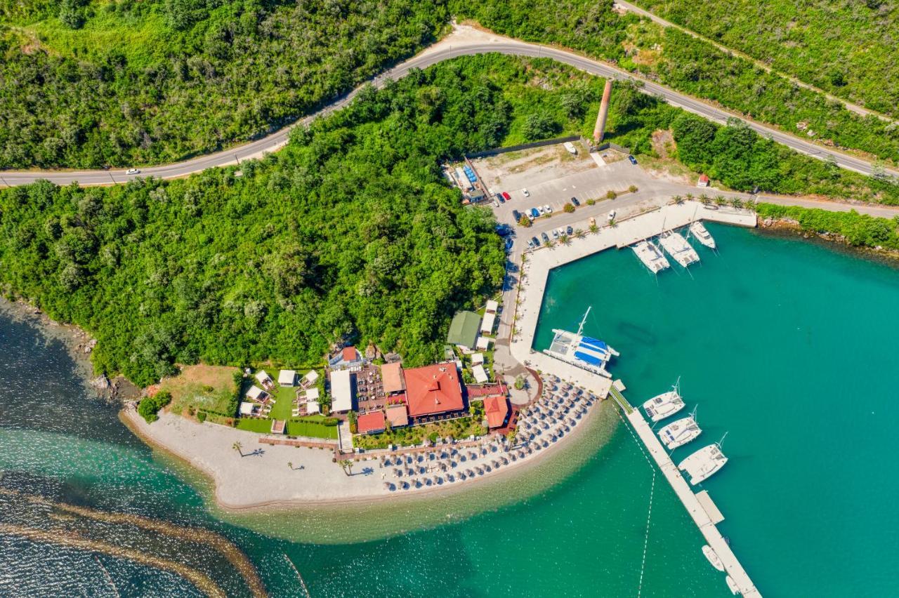 Aquata Apartments Tivat Zewnętrze zdjęcie